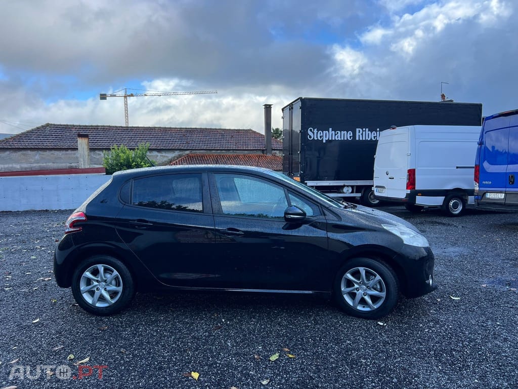 Peugeot 208 1.2 PureTech Active