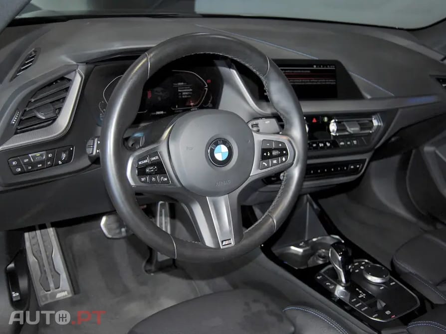 BMW 216 d Pack Desportivo M