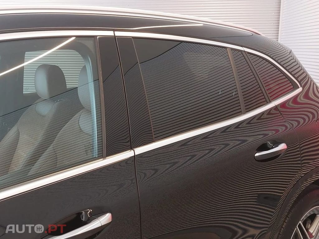 Mercedes-Benz GLA 250 e AMG Line