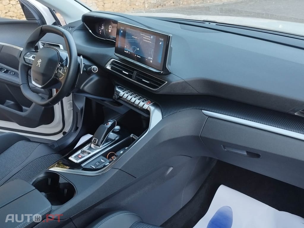 Peugeot 5008 1.5 BlueHDi Allure Pack EAT8