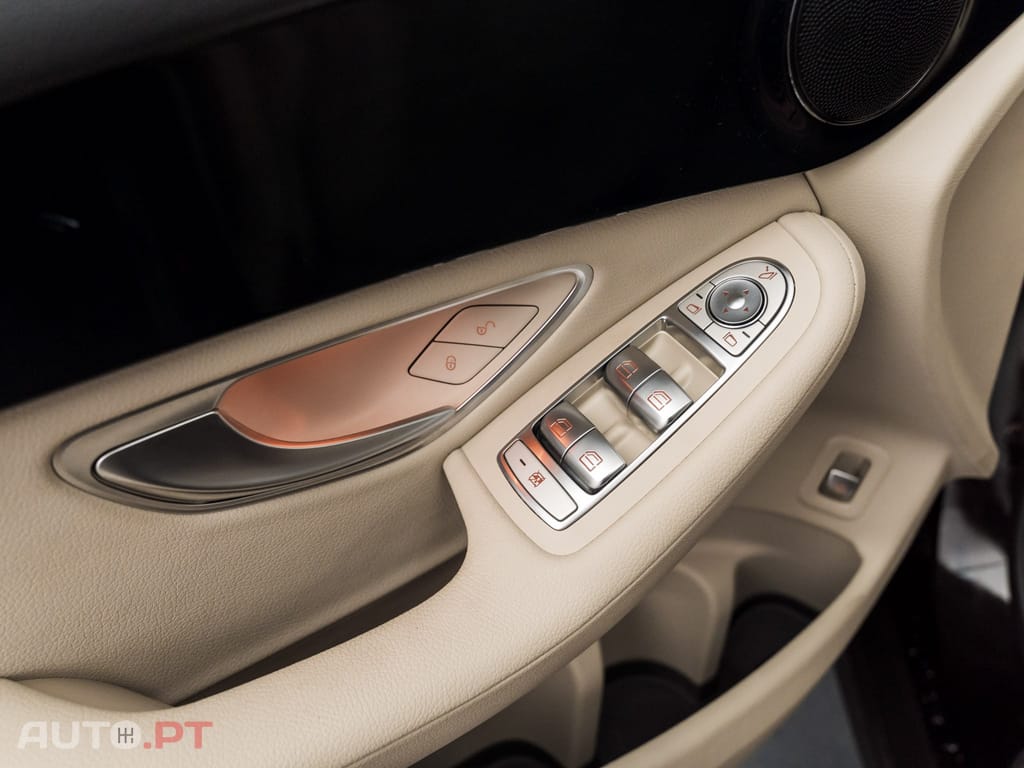 Mercedes-Benz GLC 300 de 4Matic