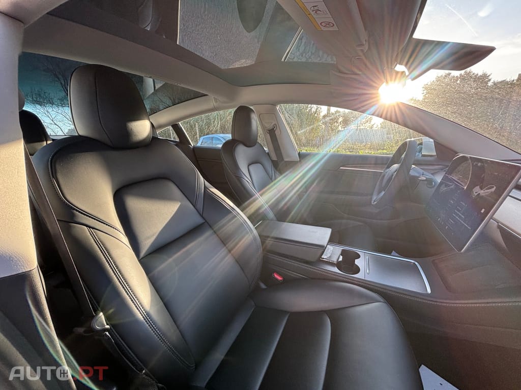 Tesla Model 3 Tração Traseira Premium