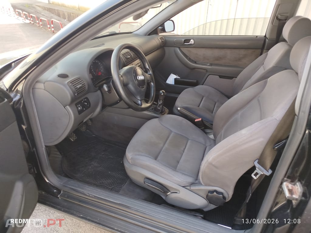 Audi A3 1,9 TDI 110 Cv's Sport Nacional
