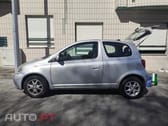 Toyota Yaris Vvti
