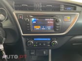 Toyota Auris 1.4 D-4D Exclusive+P.Sport