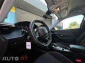 Peugeot E-2008 50 kWh Active Pack
