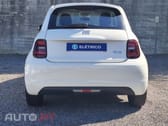 Fiat 500e Action