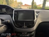 Peugeot 2008 1.2 PureTech Allure EAT6