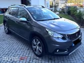 Peugeot 2008 1.2 PureTech Crossway