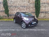 Toyota iQ 1.0 VVT-i 2