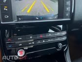 Jaguar XE 2.0 D Prestige