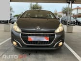 Peugeot 208 1.2 PureTech Signature