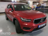 Volvo XC40 1.5 T2 Momentum Plus