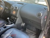 Nissan Qashqai 1.6 dCi Tekna Pele