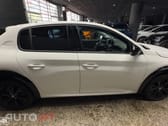 Peugeot E-208 Allure Pack