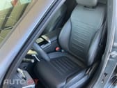 Mercedes-Benz C 180 BERLINA HB+AUTO AMG+360+PELE+J19