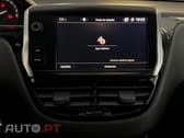 Peugeot 2008 1.2 PureTech Signature