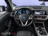 BMW 330 e Auto
