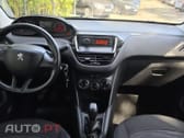 Peugeot 208 1.4 HDi