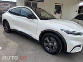 Ford Mustang Mach-E 75.7 kWh Base