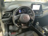 Toyota C-HR 1.8 Hybrid Square Collection
