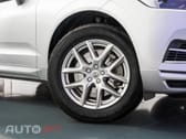 Volvo XC60 2.0 T8 PHEV Momentum Plus AWD