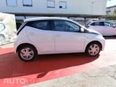 Toyota Aygo 1.0 X-Play+X-Touch