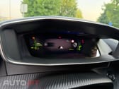 Peugeot 2008 PureTech 155 EAT8 GT