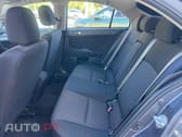Mitsubishi Lancer 1.5 Invite