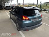 Peugeot 2008 1.2 PureTech Signature EAT6