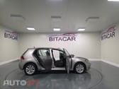 Volkswagen Golf 1.6 TDI Confortline