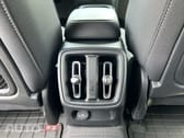 Volvo XC40 2.0 B3 Plus Dark