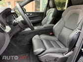 Volvo XC60 T6 AWD Recharge Plus Black Edition
