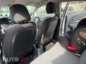 Kia Rio UB