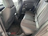 Peugeot 2008 1.2 PureTech GT EAT8