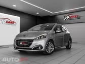 Peugeot 208 1.2 PureTech Signature