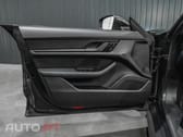 Porsche Taycan 4