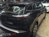 Peugeot E-2008 Active