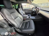 Tesla Model 3 SR Plus