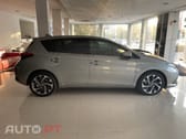 Toyota Auris 1.8 HSD Comfort +P.Techno+P.Sport