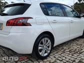 Peugeot 308 1.5 BlueHDi Business Line