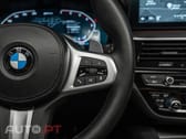BMW 530 e Pack Desportivo M
