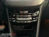 Peugeot 2008 1.2 PureTech Allure EAT6