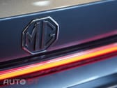 MG HS 1.5 T-GDI Plug In Hybrid Luxury