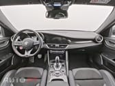Alfa Romeo Giulia 2.9 V6 Bi-Turbo AT8 Quadrifoglio