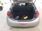 Peugeot 208 1.2 PureTech Signature