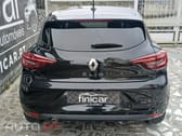 Renault Clio Outro