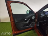 Peugeot 2008 1.2 PureTech GT EAT8