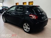 Peugeot 208 1.2 VTi SE Style