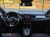 Renault Captur 1.6 HYBRID E-TECH INTENS